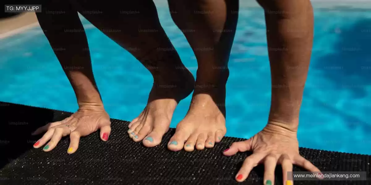 📺超清直播，同步赛场心跳！一键开启，精彩永不缺席🎯